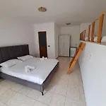 Aivi\'S Hotel Ksamil